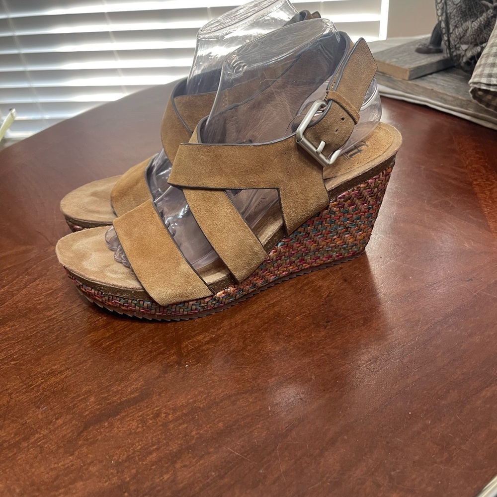 sofft haddison wedge sandals